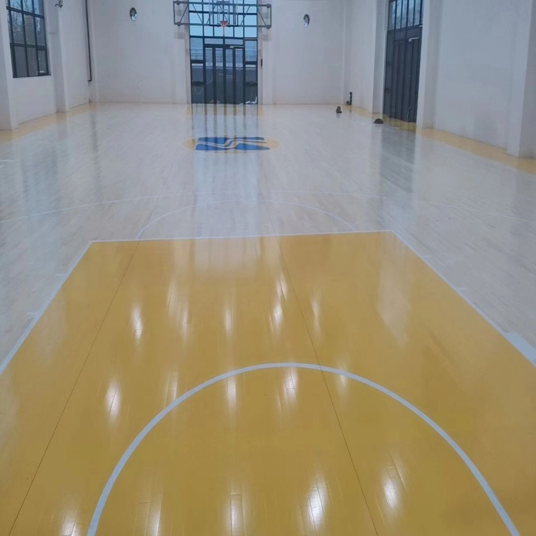 Revêtement de sol pour terrain de basket intérieur